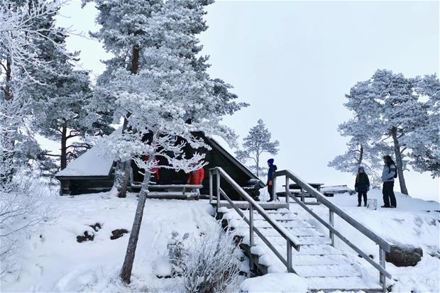 Karhusaari talvella UNESCO Global Geopark.jpeg